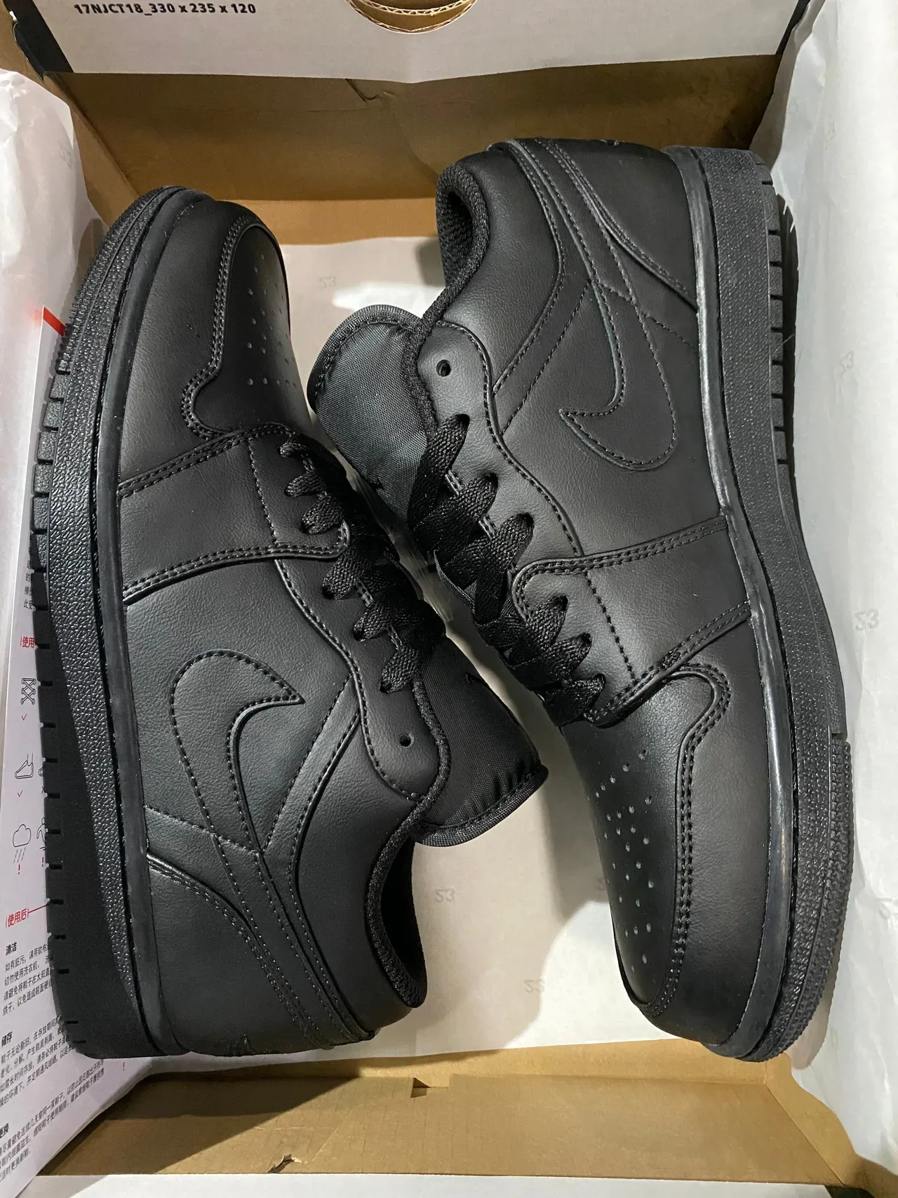 Nike Air Jordan 1 Low Sneakers Lifestyle Tout Noir 7