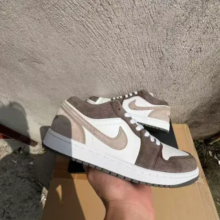耐克 Air Jordan 1 Low 米色棕色白色生活方式运动鞋