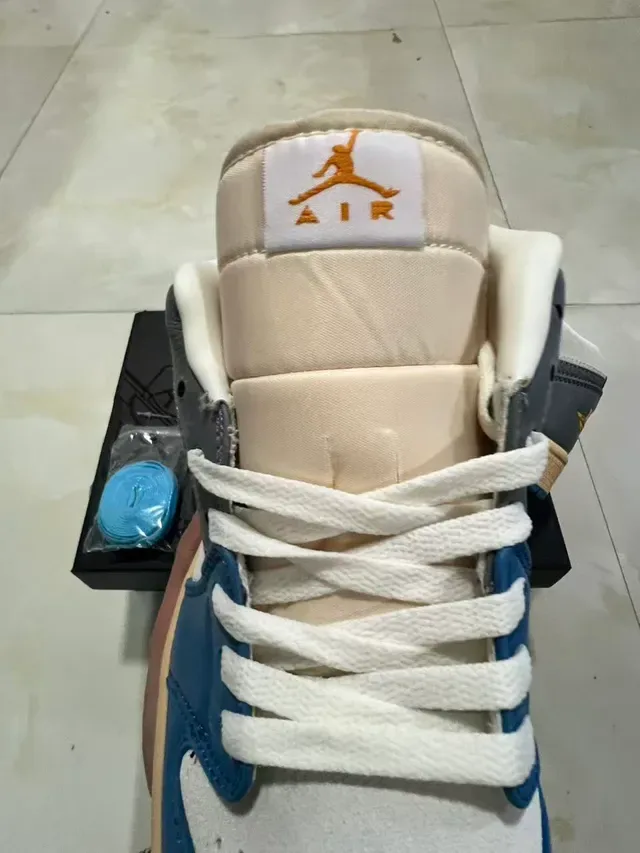 Nike Air Jordan 1 Low Gray Blue Cream Lifestyle Sneakers 4