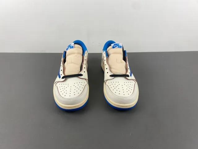 Nike Air Jordan 1 Low Reverse Mocha Lifestyle Sneakers 12