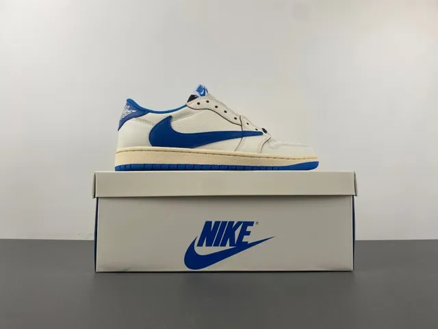 Nike Air Jordan 1 Low Reverse Mocha Lifestyle Sneakers 16