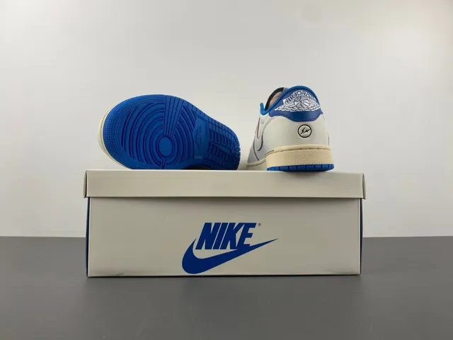 Nike Air Jordan 1 Low Reverse Mocha Lifestyle Sneakers 18