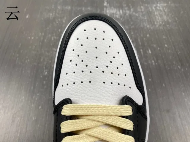Nike Air Jordan 1 Low White Black Royal Blue sneakers lifestyle 9