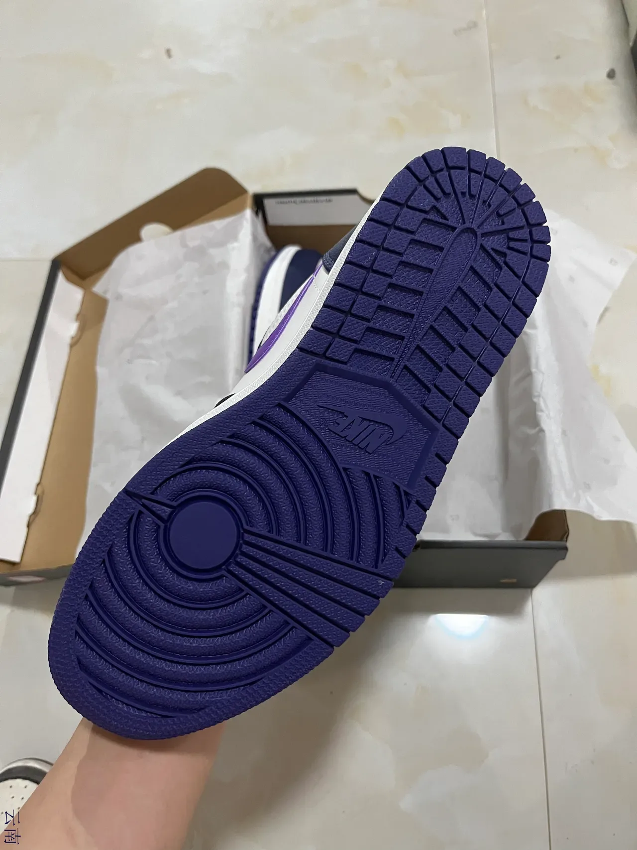 Nike Air Jordan 1 Low White Navy Purple tênis lifestyle 5