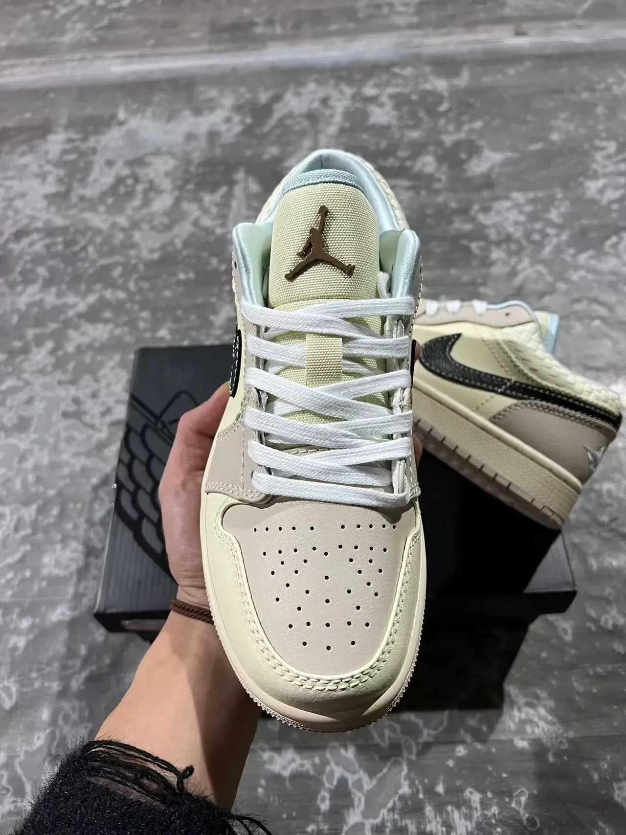 Nike Air Jordan 1 Low Woven Panel Off-White Beige Lifestyle Sneakers 3