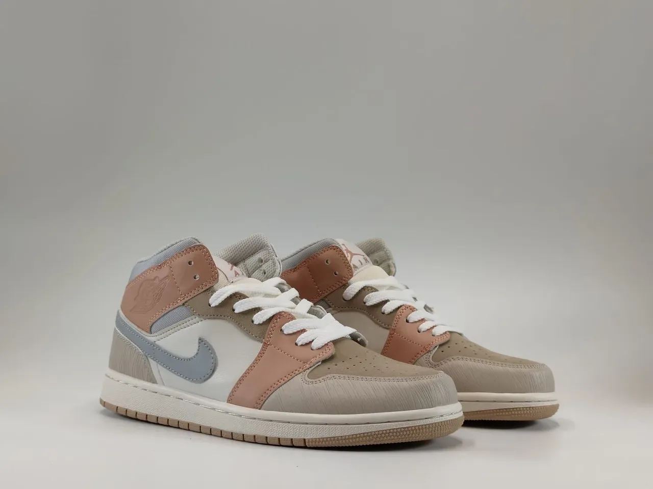 Nike Air Jordan 1 Mid Light Gray and Dusty Rose tênis de basquete 6