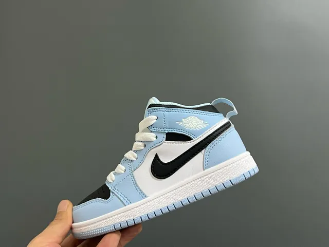 Nike Air Jordan 1 Blanc Violet Noir Chaussures de basketball 17