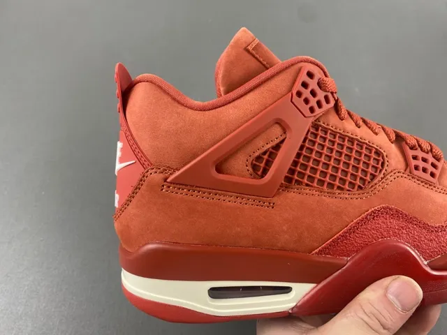 Nike Air Jordan 4 Red Monochrome Basketball Shoes 3