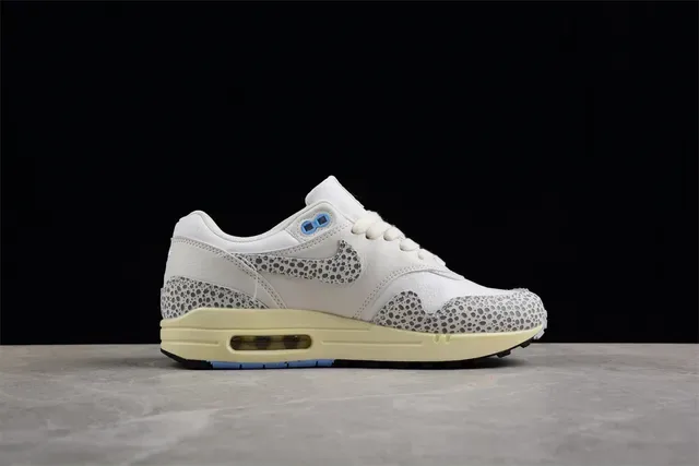 Nike Air Max 1 Spotted Print Cream Gray Lifestyle Sneakers 11