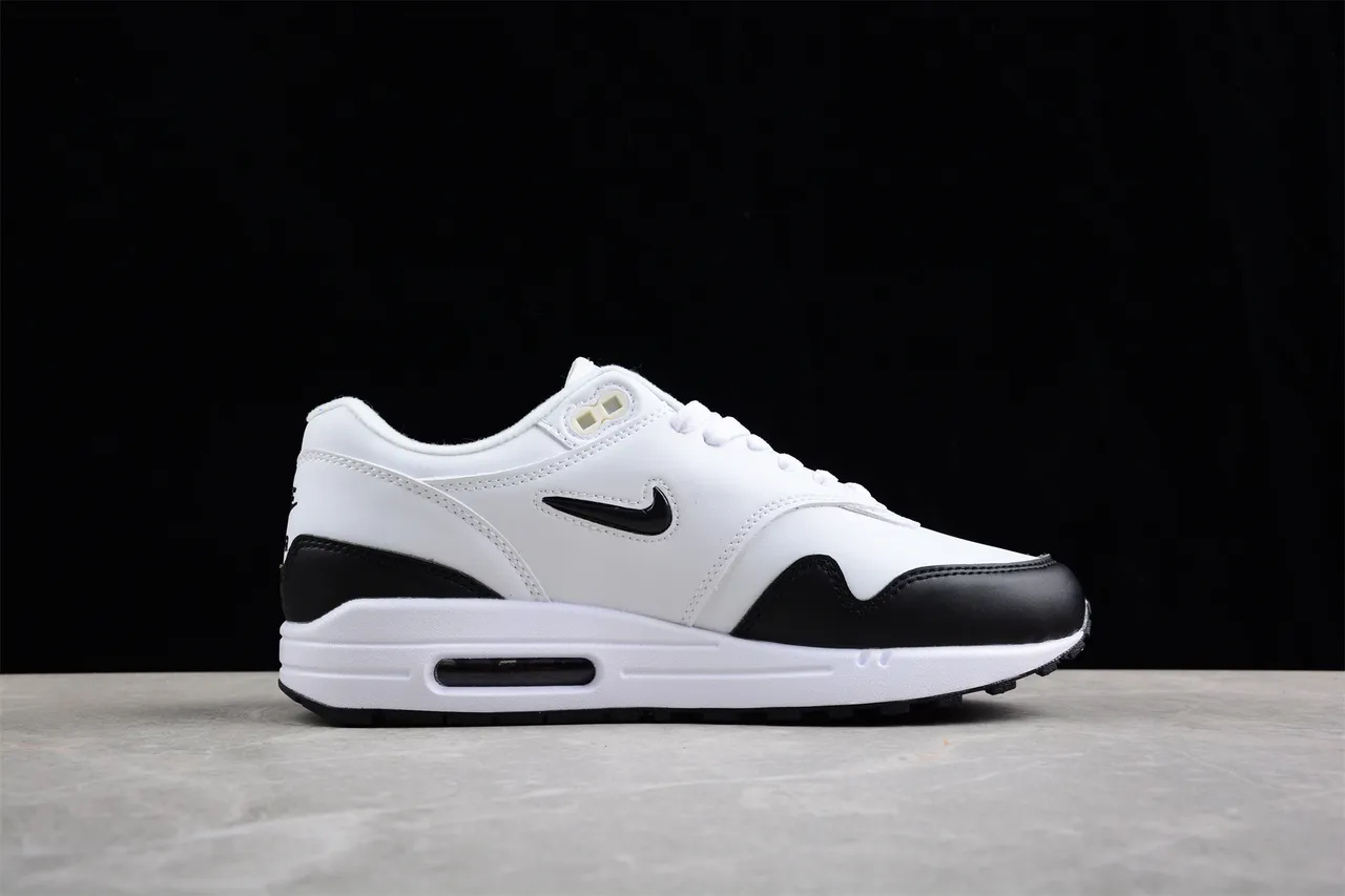 Nike Air Max 1 White Black Lifestyle Sneakers 11