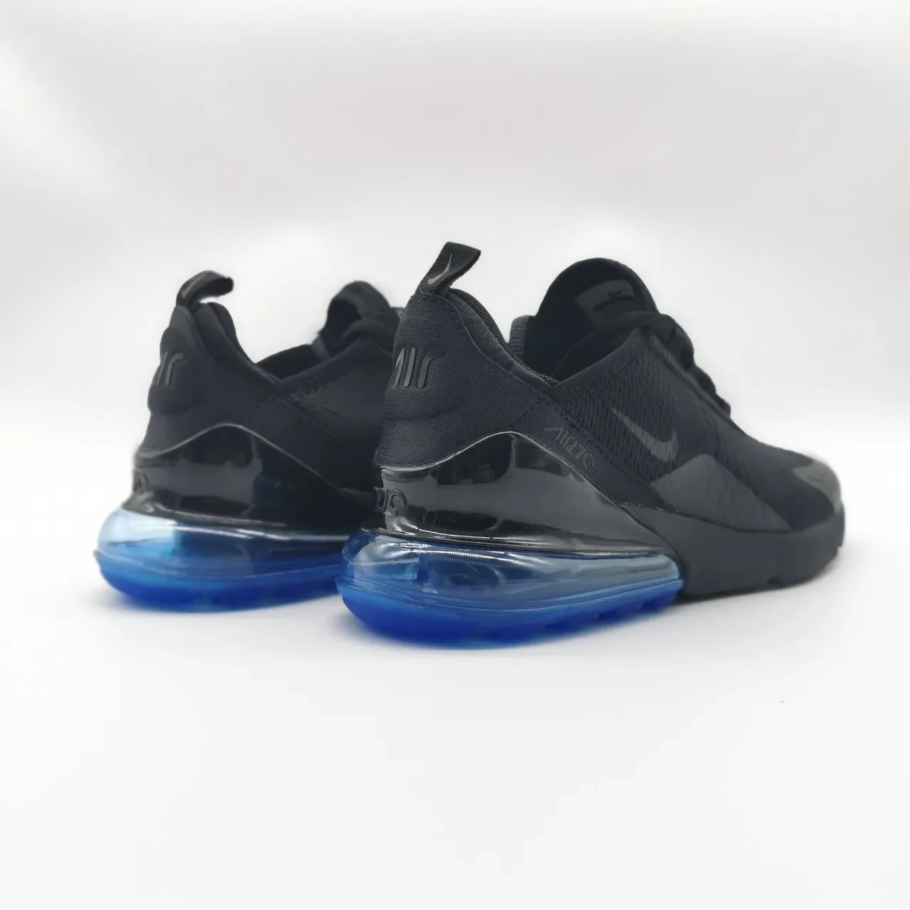 Nike Air Max 270 Black Blue Engineered Knit Upper Full-Length Visible Unit Lifestyle Sneakers 3