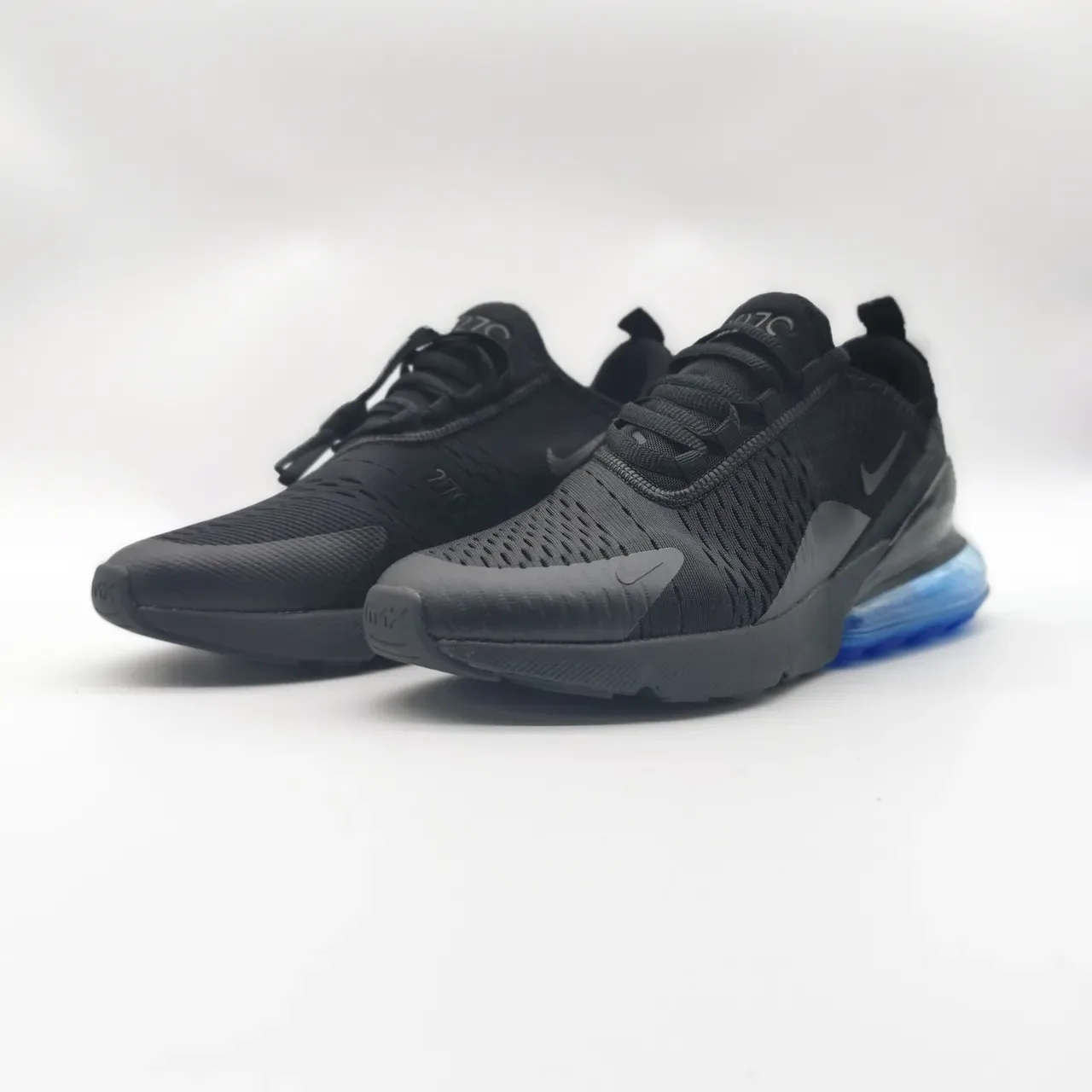 Nike Air Max 270 Black Blue Engineered Knit Upper Full-Length Visible Unit Lifestyle Sneakers 6