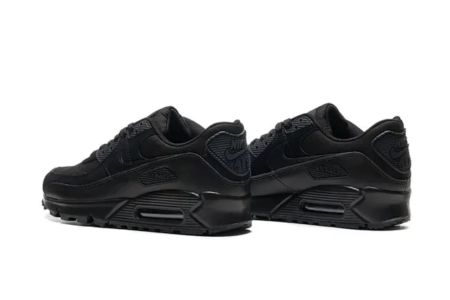 Nike Air Max 90 黑色生活方式运动鞋 3