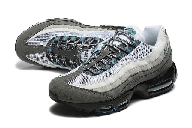 Nike Air Max 95 Black Volt Lifestyle Sneakers 3