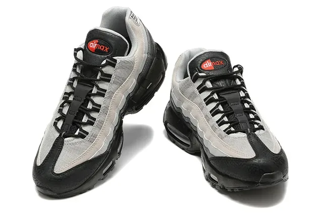 Nike Air Max 95 Black Volt Lifestyle Sneakers 12