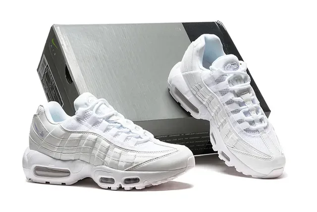 Nike Air Max 95 White Quilted Lifestyle Sneakers 2