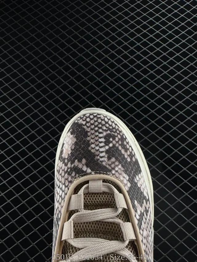 Nike Air Max DN Snakeskin-Print Chunky Sneakers 2