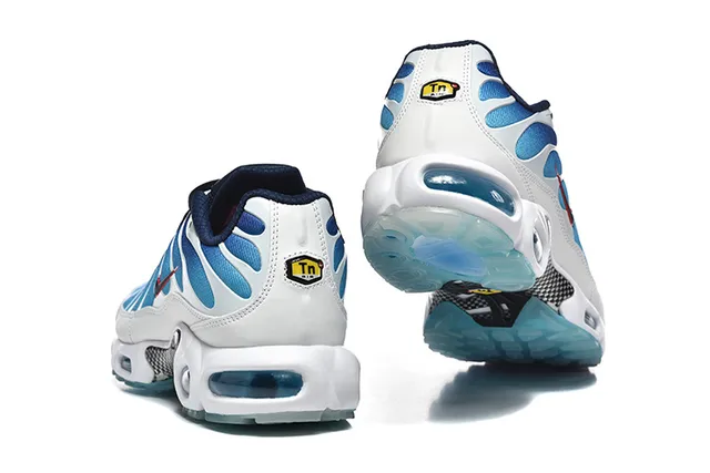 Nike Air Max Plus Blue Wave Lifestyle Sneakers 2