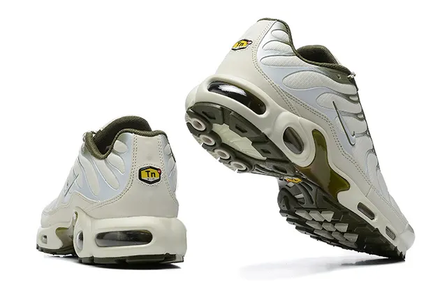 Nike Air Max Plus Olive Green Wave Pattern Lifestyle Sneakers 2