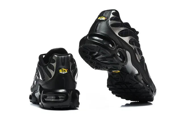 Nike Air Max Plus Orange Black White Lifestyle Sneakers 2