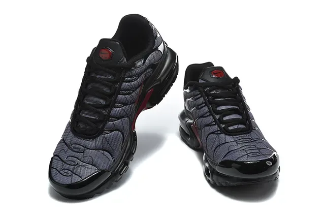 Nike Air Max Plus Orange Black White Lifestyle Sneakers 9
