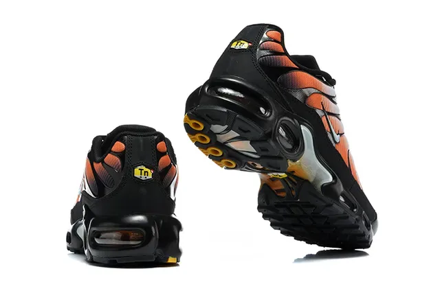 Nike Air Max Plus Orange Black White Lifestyle Sneakers 14