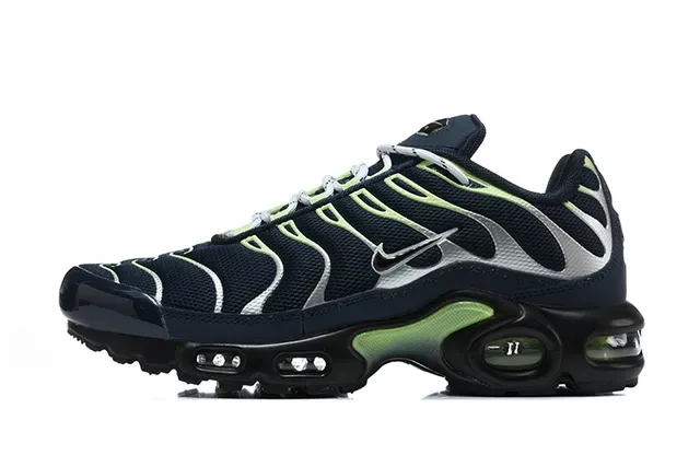 Nike Air Max Plus Orange Black White Lifestyle Sneakers 24