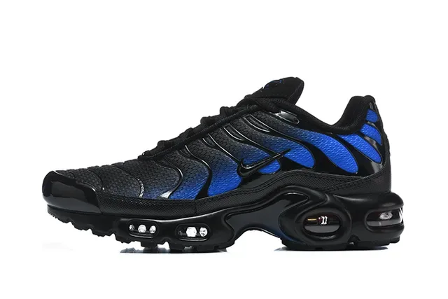 Nike Air Max Plus Patterned White Blue Orange Lifestyle Sneakers 12