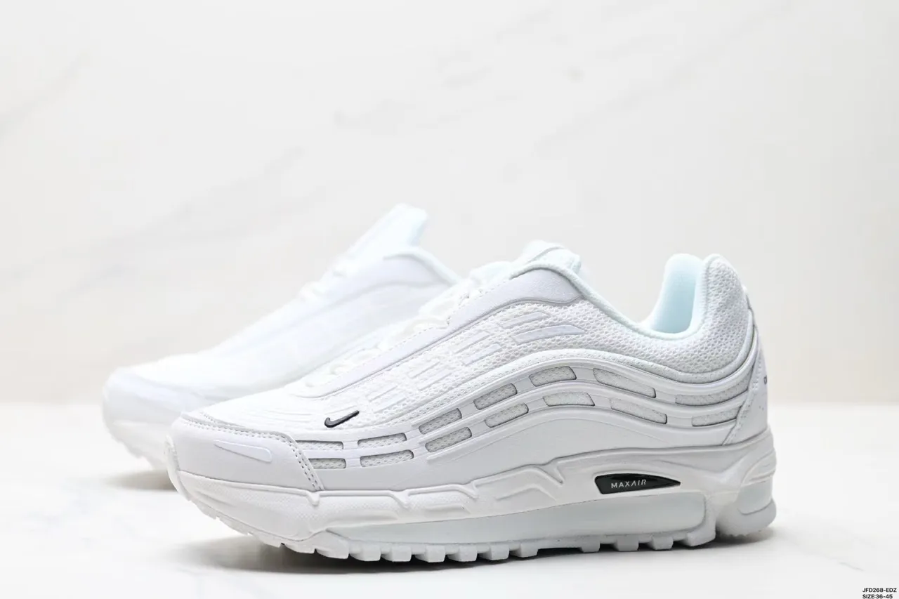 Nike Air Max Plus White Black Lifestyle Sneakers 6