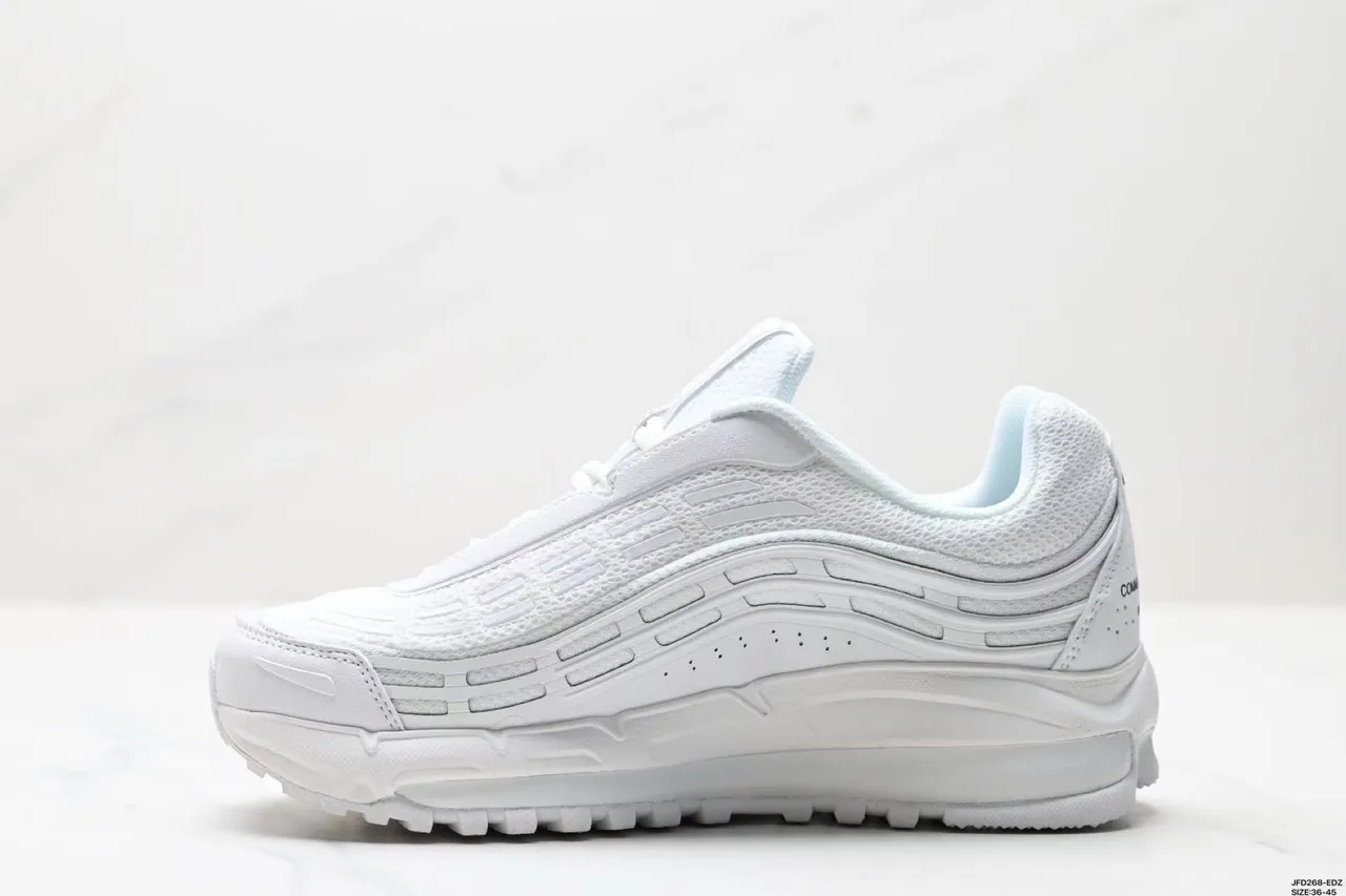 Nike Air Max Plus White Black Lifestyle Sneakers 7