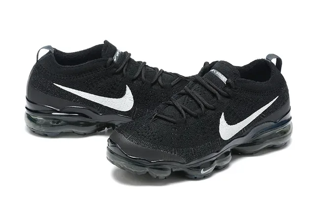 Nike Air VaporMax Black White Lifestyle Sneakers 6