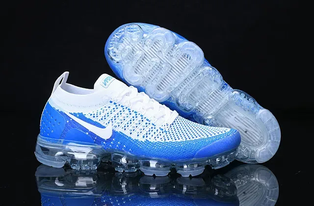 Nike Air VaporMax Chaussures de running bleu et blanc Flyknit 15
