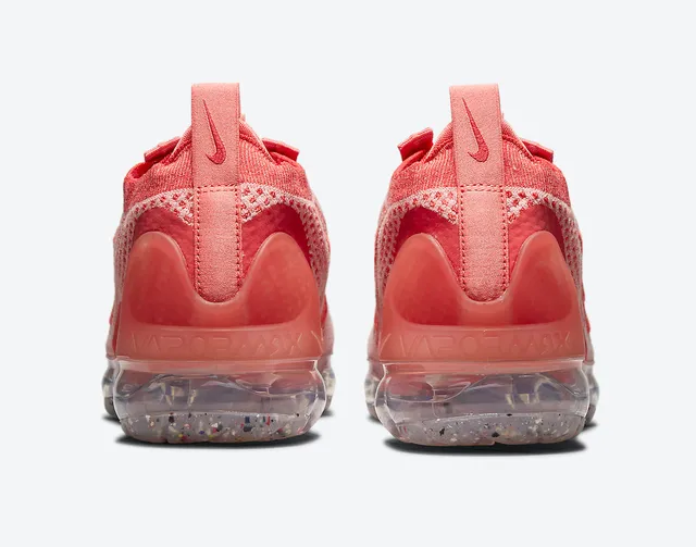 Nike Air VaporMax Coral Pink Lifestyle Sneakers 3
