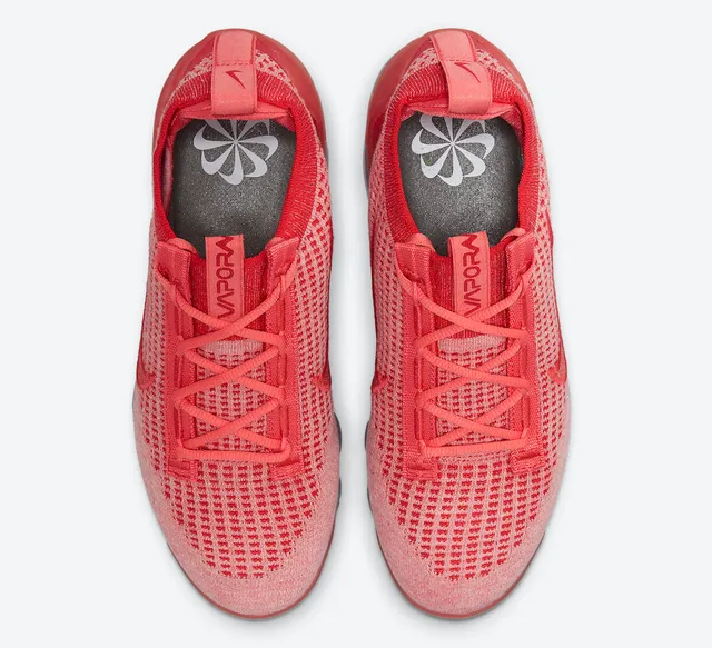 Nike Air VaporMax Coral Pink Lifestyle Sneakers 4