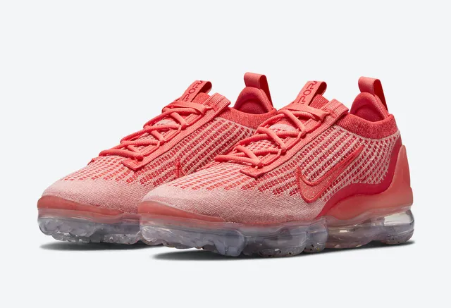 Nike Air VaporMax Coral Pink Lifestyle Sneakers 5