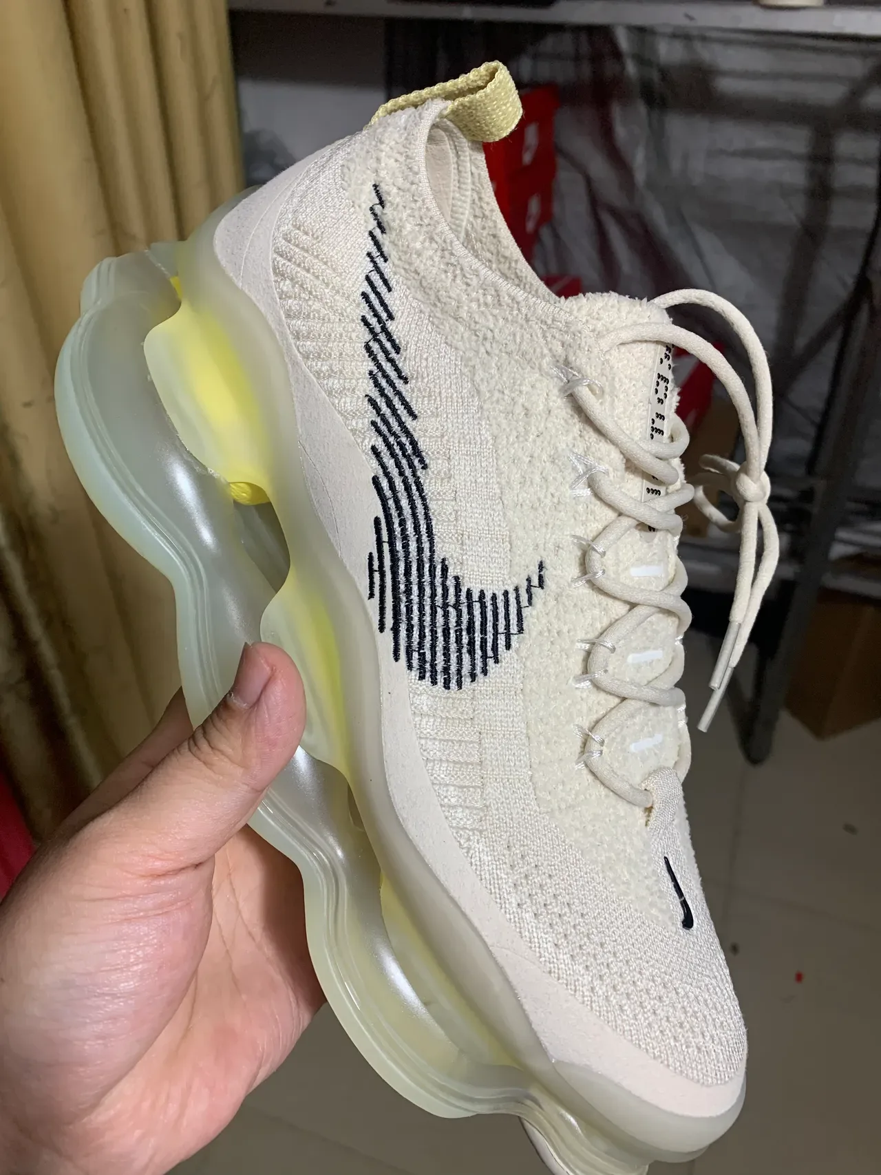 Nike Air VaporMax Plus Beige Yellow Knit Upper Translucent Midsole Lifestyle Sneakers 11