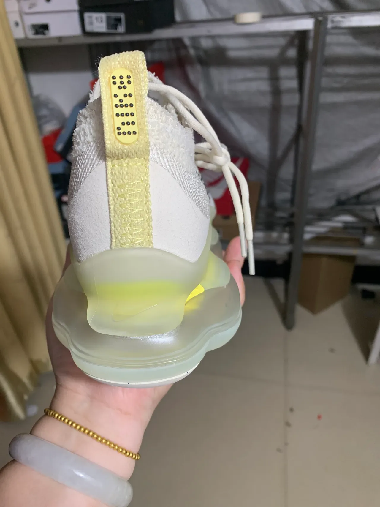 Nike Air VaporMax Plus Beige Yellow Knit Upper Translucent Midsole Lifestyle Sneakers 18