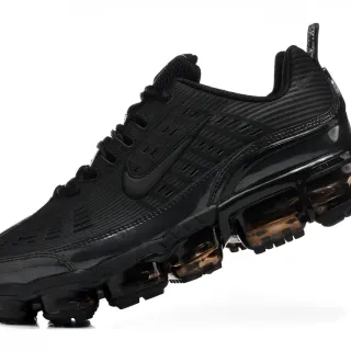 Nike Air VaporMax Plus Black Lifestyle Sneakers