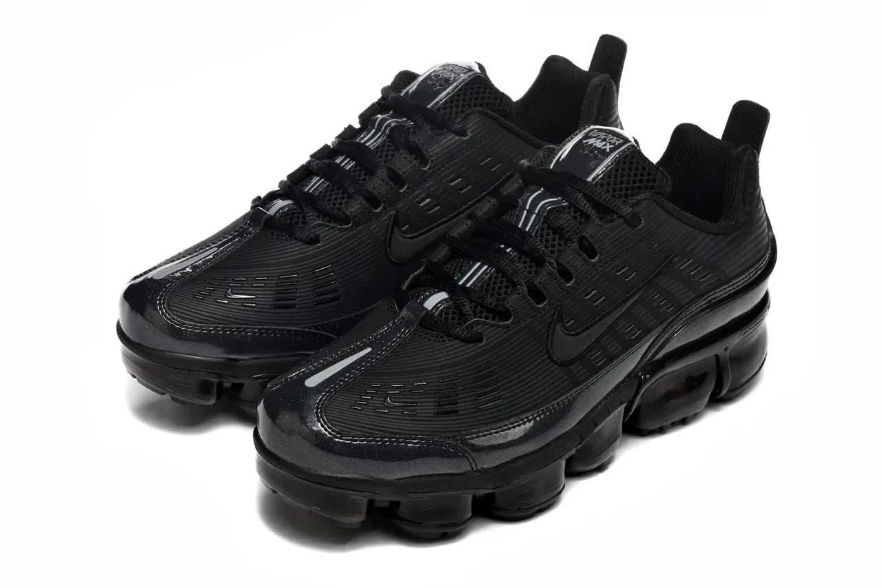 Nike Air VaporMax Plus Black Lifestyle Sneakers 7