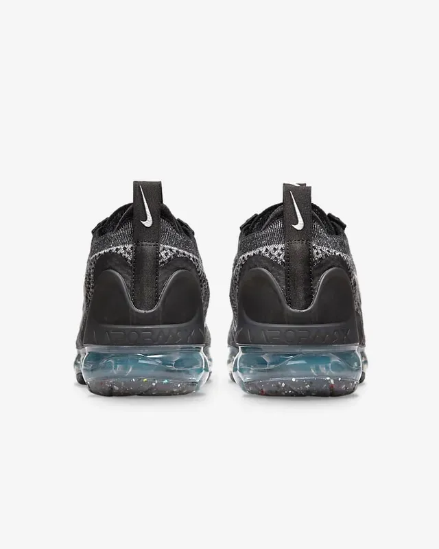 Nike Air VaporMax Plus Black Silver Lifestyle Sneakers 4