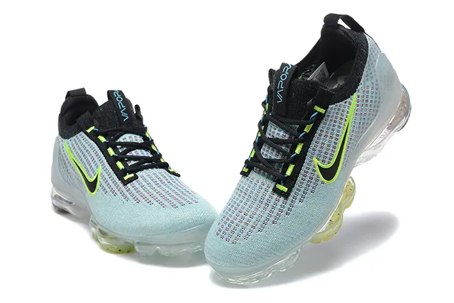 Nike Air VaporMax Plus Light Blue Neon Green Chaussures de course 3