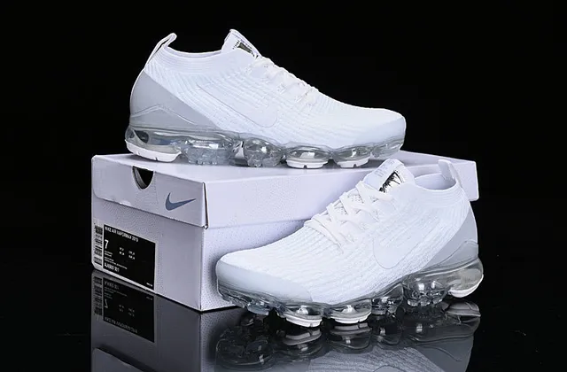 Nike Air VaporMax White Lifestyle Sneakers 9