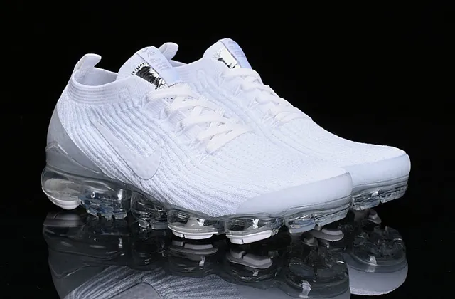 Nike Air VaporMax White Lifestyle Sneakers 15