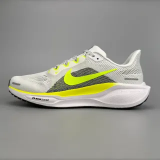 Nike Air Zoom Pegasus blanches et jaunes upper malla engineered rayures néon chaussures de course