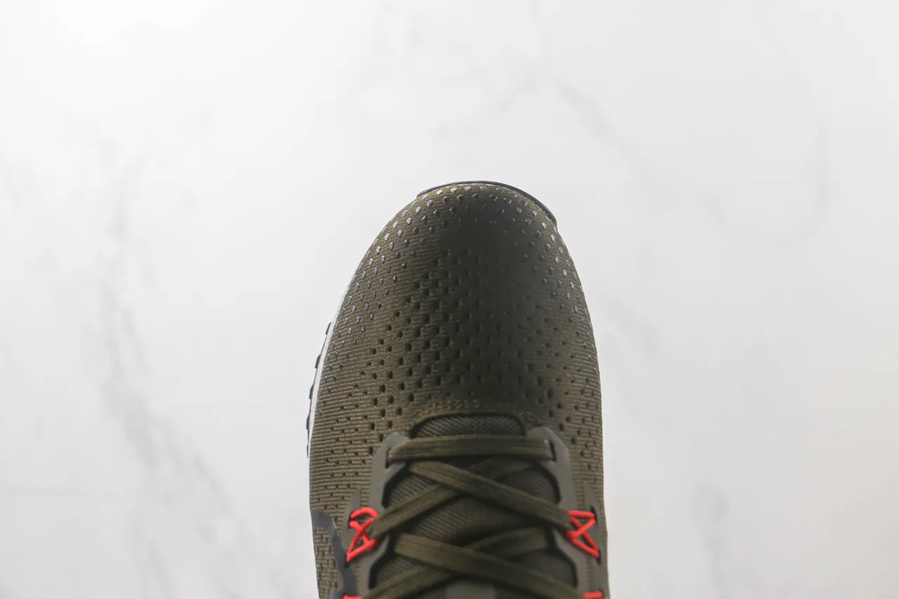 Nike Army Green Red Knit Mesh Upper Speckled White Midsole Chaussures de course 6