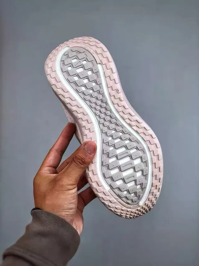 Nike Beige Gray Knit Upper Sculpted Wavy Midsole Lifestyle Sneakers 8