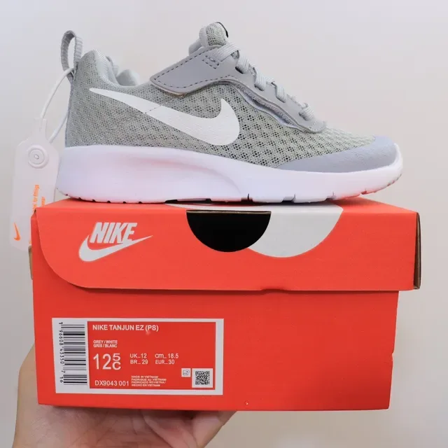 Nike Beige Pink Mesh Upper Foam Midsole Lifestyle Sneakers 2