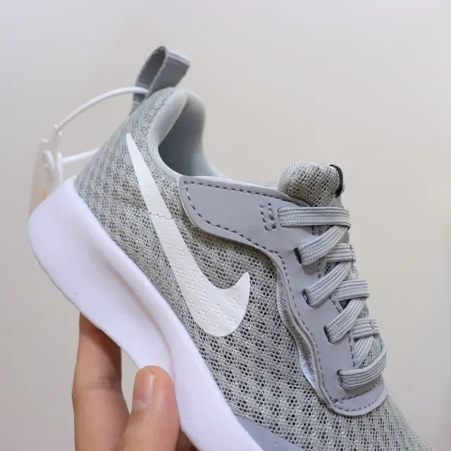 Nike Beige Pink Mesh Upper Foam Midsole Lifestyle Sneakers 22