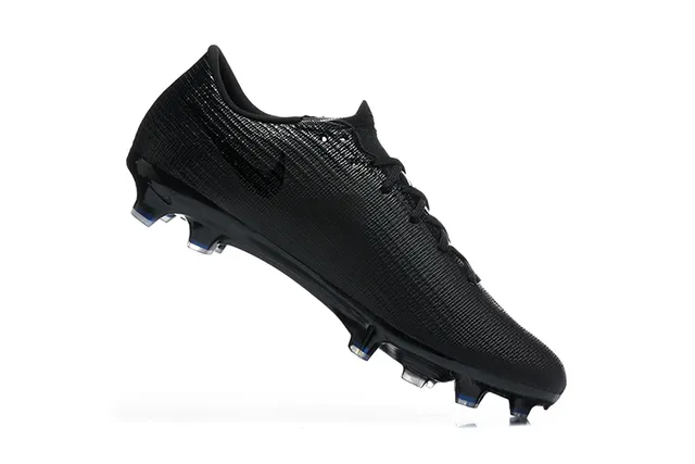Nike Black Blue Low-Cut Textured Synthetic Upper Firm-Ground Soccer Shoes 3