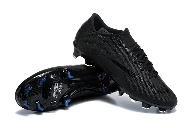 Nike Black Blue Low-Cut Textured Synthetic Upper Firm-Ground Soccer Shoes 7